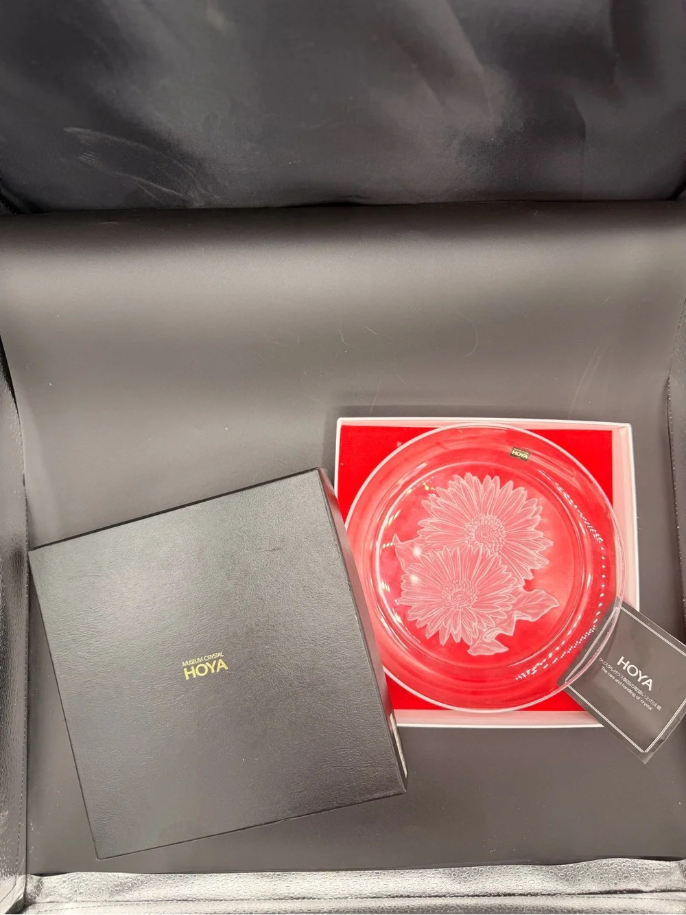 Vintage Hoys Museum Crystal, September Marigold’s collectors plate boxed w/paper